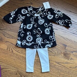 NWT Savannah 6-9 mos Black & White Floral Tunic Set with White Leggings